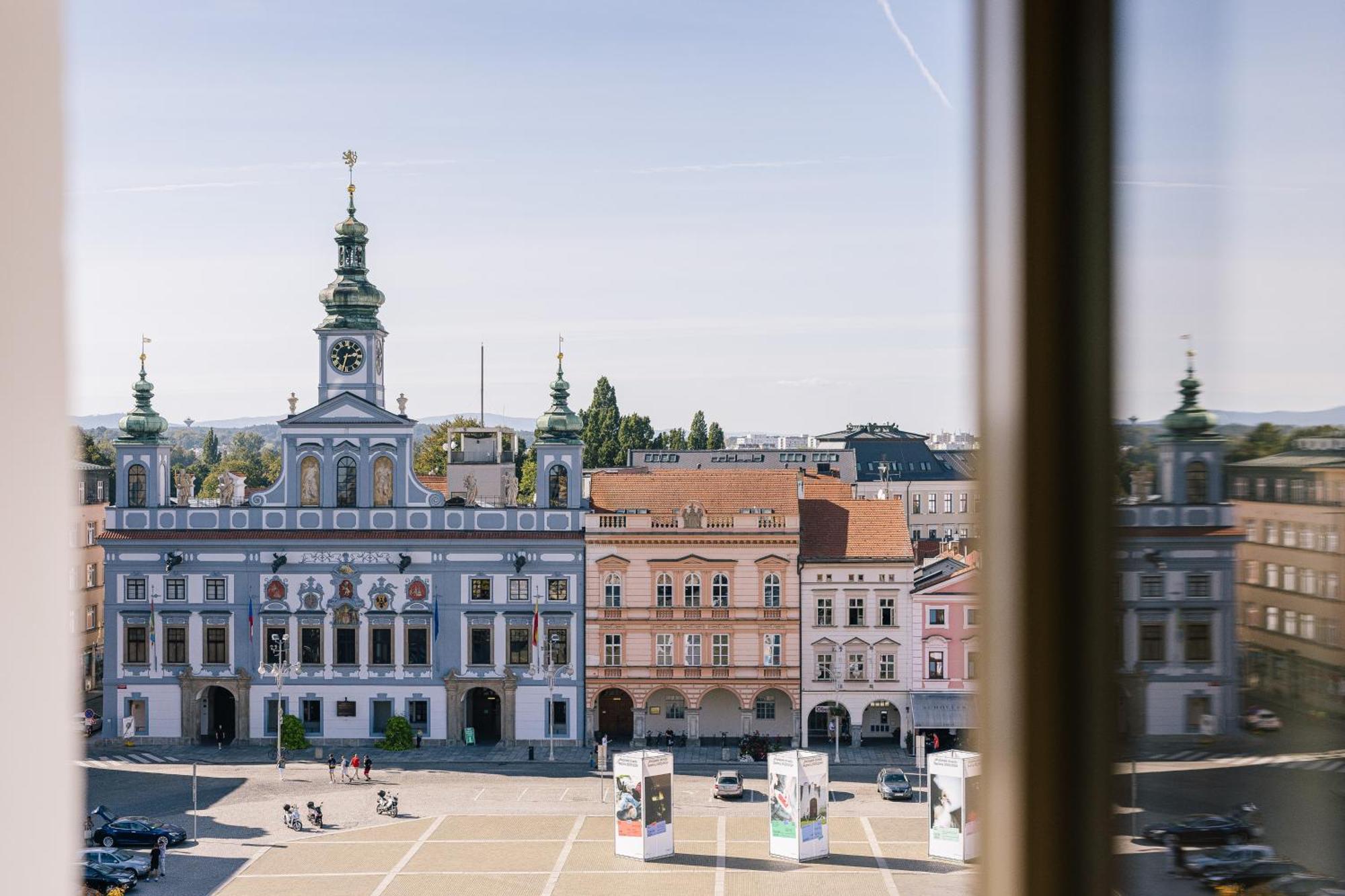Grandhotel Zvon Ceske Budejovice Exterior foto