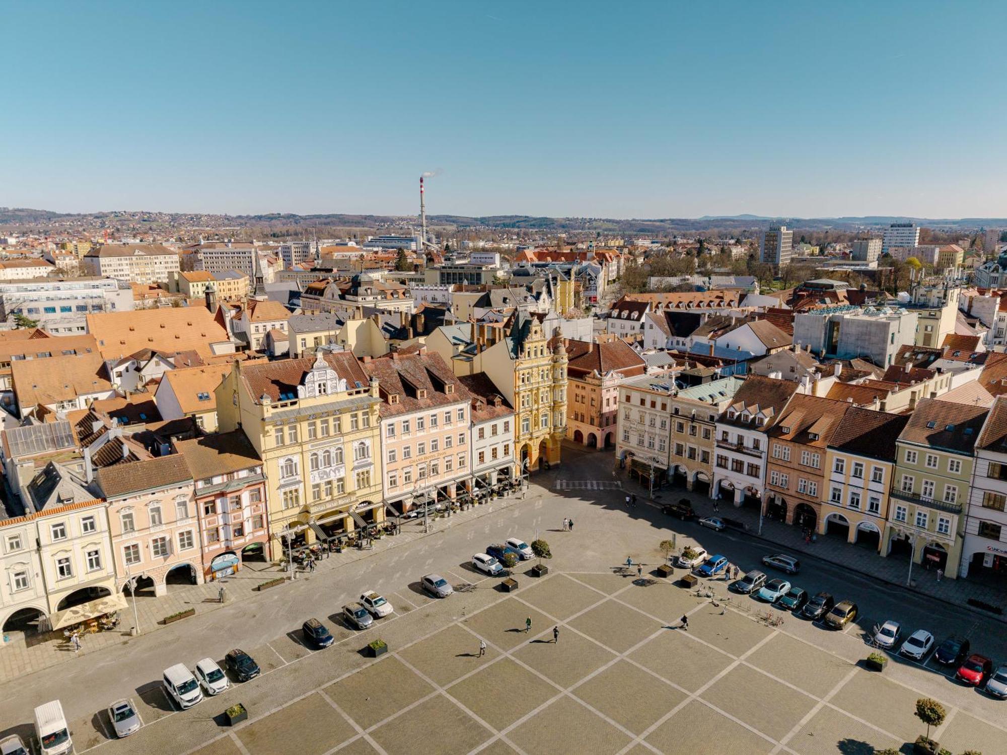 Grandhotel Zvon Ceske Budejovice Exterior foto